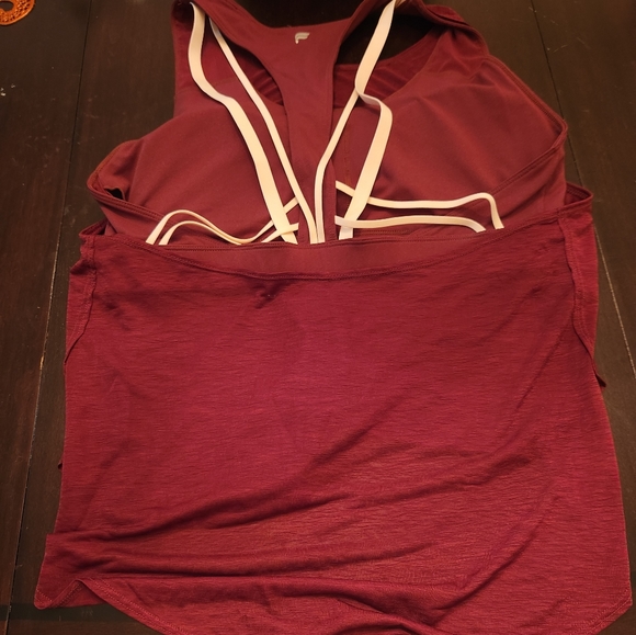 Fabletics top - Picture 2 of 3